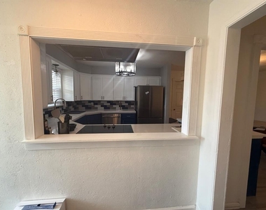 5825 Nw 86th Street - Photo Thumbnail 9