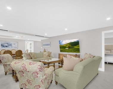 5380 N Ocean Drive - Photo Thumbnail 9