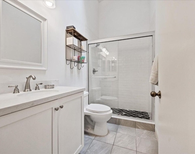 2585 Sheltingham Drive - Photo Thumbnail 30