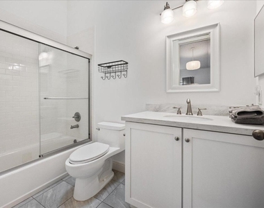 2585 Sheltingham Drive - Photo Thumbnail 32