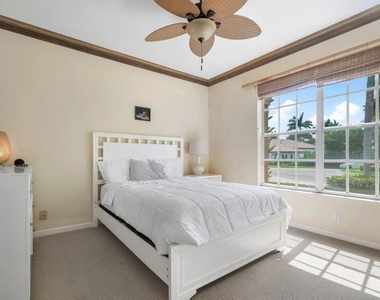 8161 Quail Meadow Way - Photo Thumbnail 15