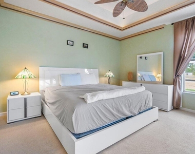 8161 Quail Meadow Way - Photo Thumbnail 10