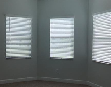 5461 Pecan Drive - Photo Thumbnail 14