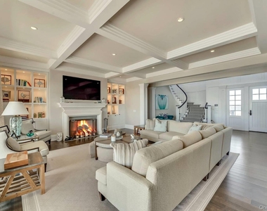 19 Dune Road Road - Photo Thumbnail 3