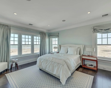 19 Dune Road Road - Photo Thumbnail 11