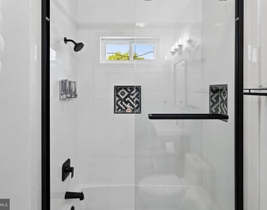 1 S Delancy Place - Photo Thumbnail 29