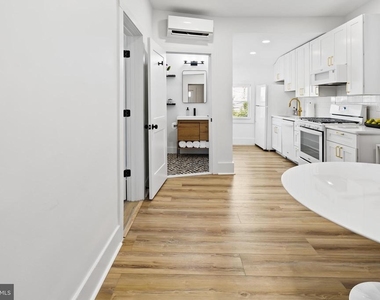 1 S Delancy Place - Photo Thumbnail 19