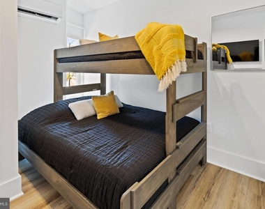 1 S Delancy Place - Photo Thumbnail 18