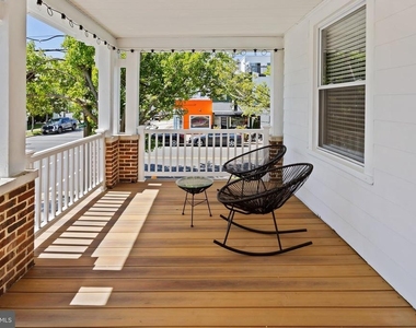 1 S Delancy Place - Photo Thumbnail 5