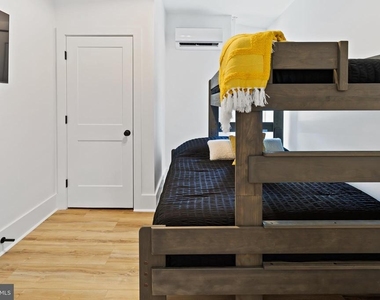 1 S Delancy Place - Photo Thumbnail 17