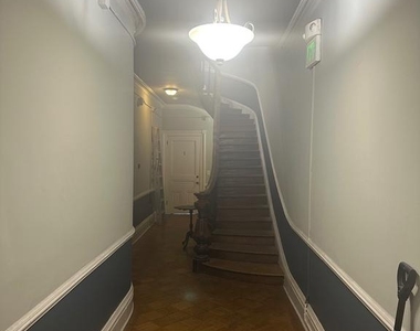 1125 Saint Paul Street - Photo Thumbnail 8