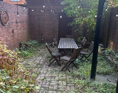 1125 Saint Paul Street - Photo Thumbnail 7