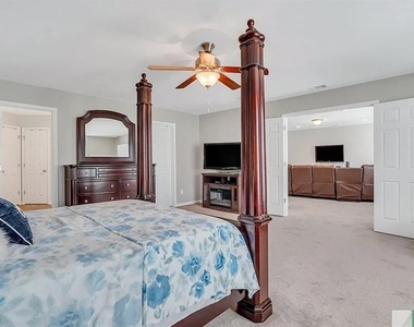 365 Southwilde Way - Photo Thumbnail 32