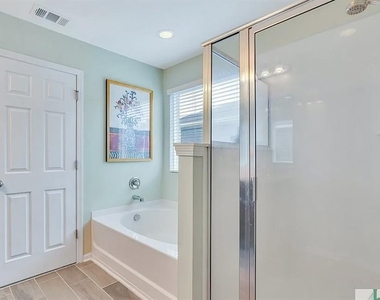 365 Southwilde Way - Photo Thumbnail 36