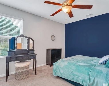 365 Southwilde Way - Photo Thumbnail 41