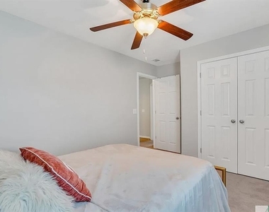 365 Southwilde Way - Photo Thumbnail 37