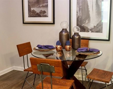 30 Laurel Canyon Village Circle - Photo Thumbnail 2