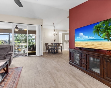 11568 Forest Mere Drive - Photo Thumbnail 2