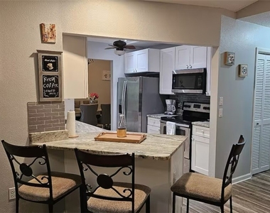 11195 Seabreeze Avenue - Photo Thumbnail 21