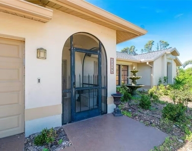 11195 Seabreeze Avenue - Photo Thumbnail 6