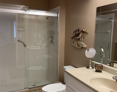 1739 Golf Club Drive - Photo Thumbnail 10
