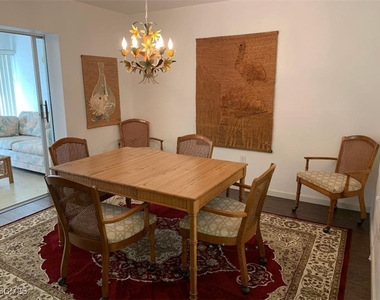 1739 Golf Club Drive - Photo Thumbnail 6
