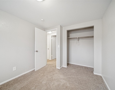 12332 End Street - Photo Thumbnail 30