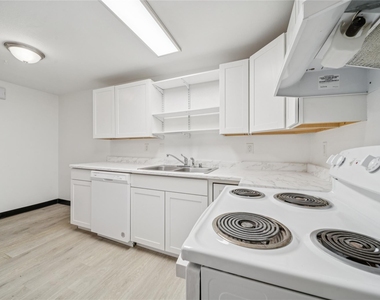 12332 End Street - Photo Thumbnail 44