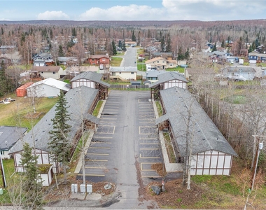 12332 End Street - Photo Thumbnail 7
