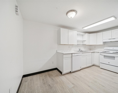 12332 End Street - Photo Thumbnail 40