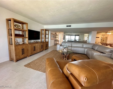 10951 Gulf Shore Drive - Photo Thumbnail 2
