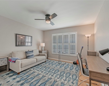 722 10th Avenue S - Photo Thumbnail 11