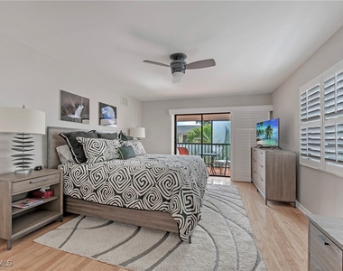 722 10th Avenue S - Photo Thumbnail 8