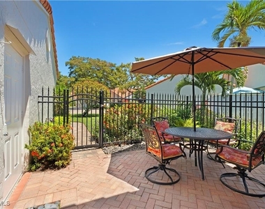 845 Reef Point Circle - Photo Thumbnail 24