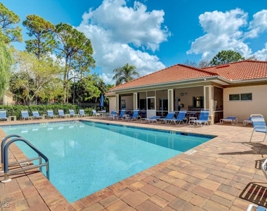 280 Robin Hood Circle - Photo Thumbnail 17