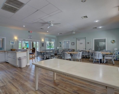 280 Robin Hood Circle - Photo Thumbnail 13