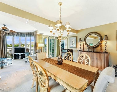 4560 Gulf Shore Boulevard N - Photo Thumbnail 4