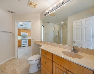 410 Bayfront Place - Photo Thumbnail 7