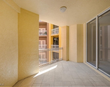 410 Bayfront Place - Photo Thumbnail 9