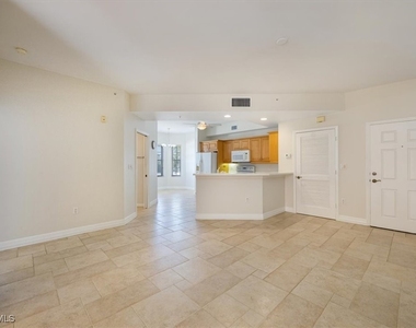 410 Bayfront Place - Photo Thumbnail 2