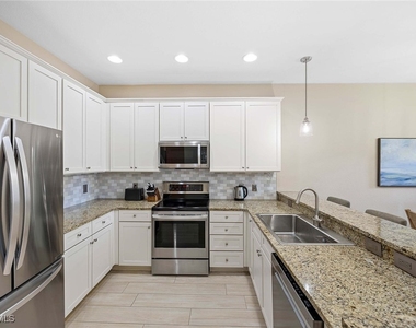 9076 Rialto Street - Photo Thumbnail 14