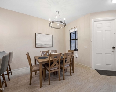 9076 Rialto Street - Photo Thumbnail 16