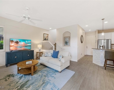 9076 Rialto Street - Photo Thumbnail 8