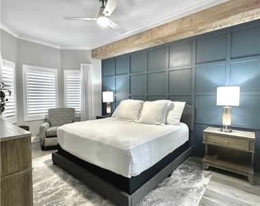 410 Bayfront Place - Photo Thumbnail 3