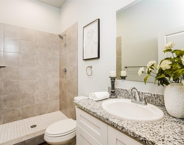 4926 Dalhart Drive - Photo Thumbnail 6