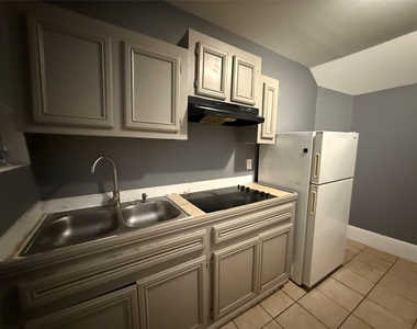 2013 Eubanks Street - Photo Thumbnail 4