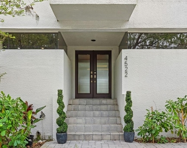 4522 W North B Street - Photo Thumbnail 1