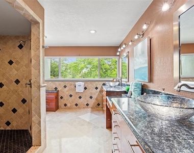 4522 W North B Street - Photo Thumbnail 24