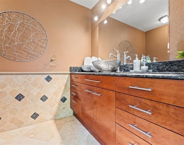 4522 W North B Street - Photo Thumbnail 34