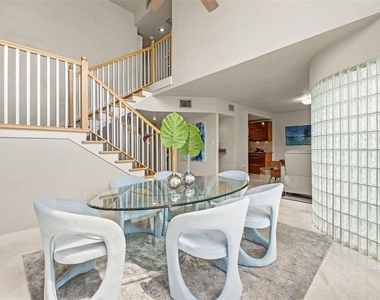 4522 W North B Street - Photo Thumbnail 6